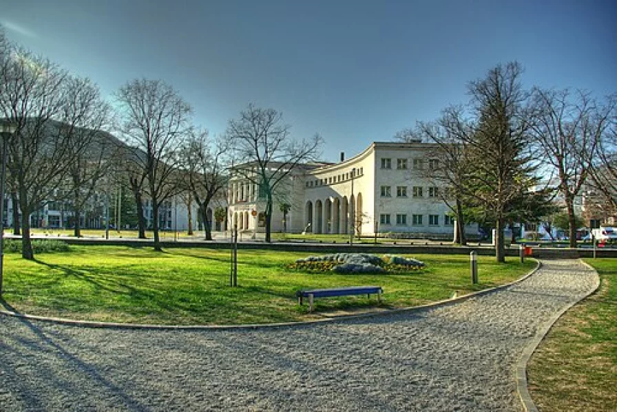 KOMEDIJA "SELO MOJE LJEPŠE OD PARIZA"